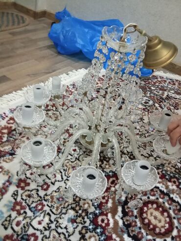 Vazalar: Çılçıraq, 10 və daha çox lampa