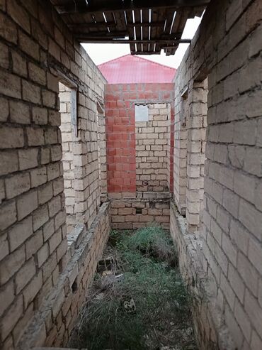 Həyət evləri və villaların satışı: 3 otaqlı, 3 kv. m, Təmirsiz — 3