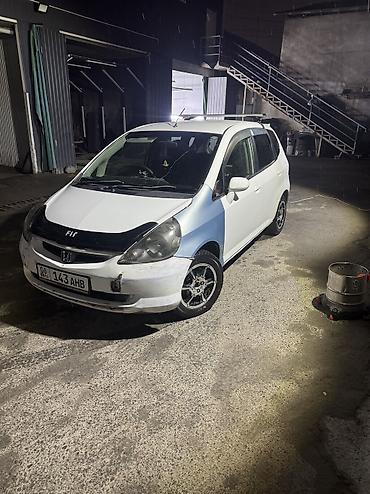 фит кузов: Honda Fit: 2001 г., 1.3 л, Вариатор, Бензин, Хэтчбэк — 2