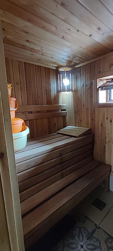 Продажа коттеджей и домов: Продаю дом в районе Кызыл-Аскера. Дом находиться по ул.Троицкая — 16