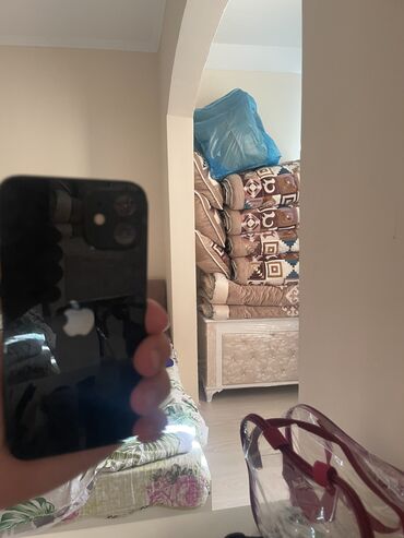 камера видеонаблюдения с передачей на телефон: IPhone 12, 128 ГБ, 78 %