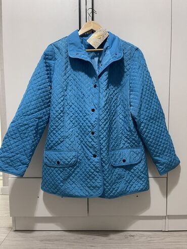 uniqlo куртка женская зимняя: Стеганая куртка новая женская, бирюзово-голубой цвет. Размер 52 -