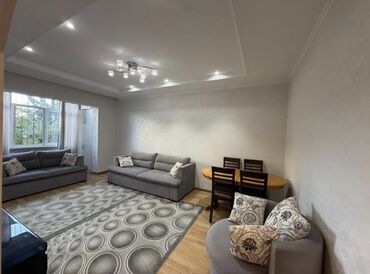 ленинградская улица бишкек: 2 комнаты, 50 м², 105 серия, 2 этаж, Евроремонт