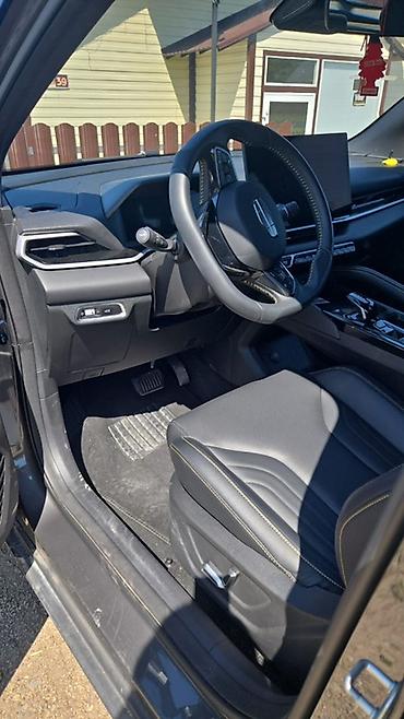 geely coolray 2025: Geely Coolray: 2025 г., 1.5 л, Робот, Бензин, Кроссовер — 3