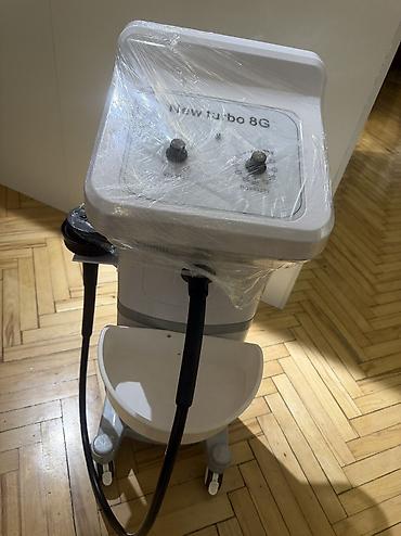 tibbi tonometr: G8 Vibro masaj aparat satılır çox az işlənib !! 
Ünvan Sahil metro — 5