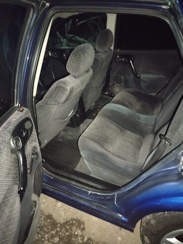 Opel: Opel Vectra: 1.8 l | 1997 il 358437 km Sedan — 17