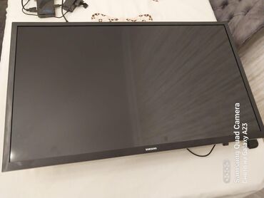 Televizorlar: Samsung 82 ekran smart tv.qiymet 250 man.birbaşa internete