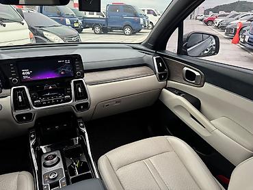 lx 570 2020: Kia Sorento: 2021 г. — 9
