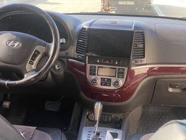 Hyundai: Hyundai Santa Fe: 2 l | 2009 il Krossover — 8