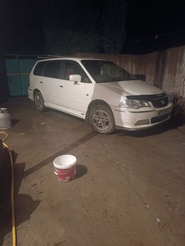 срочно продаю одиссей: Honda Odyssey: 2000 г., 3 л, Автомат, Бензин