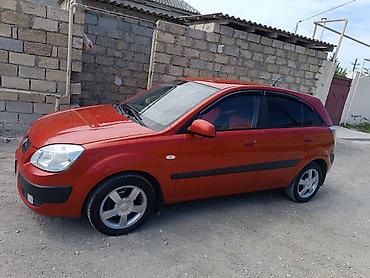 kia rio satilir: Kia Rio: 1.4 l | 2008 il Sedan — 4