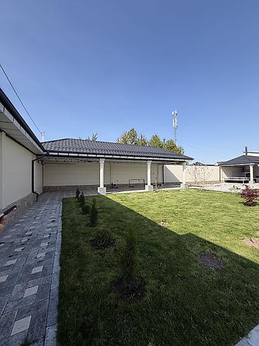 Продажа коттеджей и домов: Продаётся роскошный дом в Арча-Бешик✨ 📍 Локация: пересечение улиц — 30