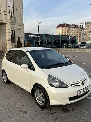 Honda: Honda Fit: 2003 г., 1.3 л, Вариатор, Бензин, Хэтчбэк — 7