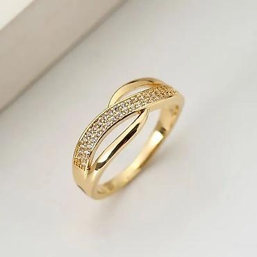 Prstenje: Vel:11
Cena:1000din — 9