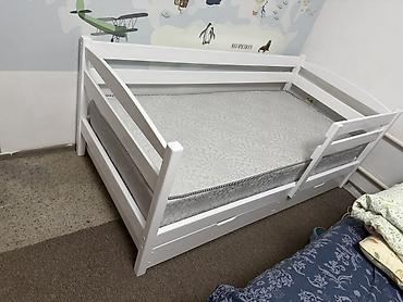 bunk bed: Кровать на заказ - Материал: массив дерева, окраска в белый цвет — 4