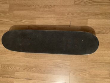 jqut satilir: Təcili satılır,Skateboard təcili satılır çox yaxşı vəziyyətdədir,heç