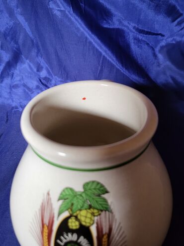 Čaše: Krigla nova kili lasko pivo Slovenija. 70te. Nova krigla. crvena — 5