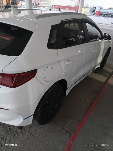 BYD: BYD E2: 2021 г., Автомат, Электромобиль, Хэтчбэк — 4