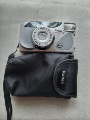 Fotokameralar: Винтажный пленочный фотоаппарат Kodak Easy Load 35 KE 85 Zoom
