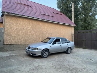 corolla runx: Daewoo Nexia: 2010 г., 1.5 л, Механика, Бензин, Седан