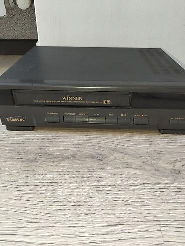 Salam tam işlək vəziyyətdədir.Puıtuda var.Samsung VHS videomaqnitofon