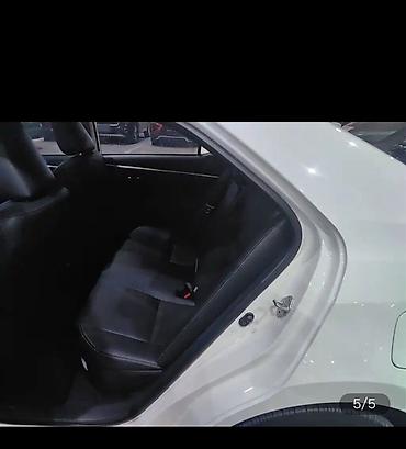 Toyota: Toyota Corolla: 2020 г., 1.8 л, Вариатор, Гибрид, Седан — 12