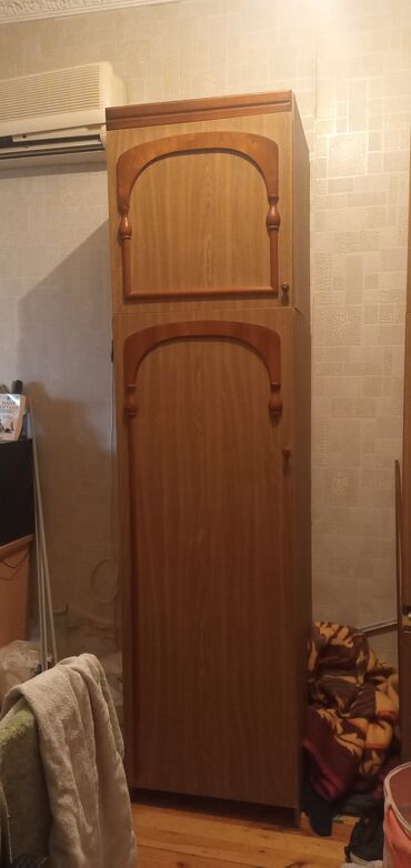 Dolablar: İşlənmiş, Açılan, 6 qapı Düz dolab, Qarderob, paltar dolabı, Rusiya — 5
