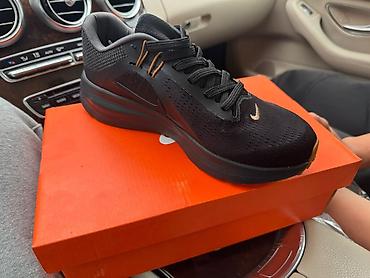 оптом красофка: Мужские кроссовки, 36, 37, 38, Nike, Новый, цвет - Черный — 1
