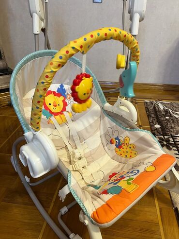 Orjinal fisher price 1/3 de yellencek. Yeni kimi. Az ishlenib. Oz