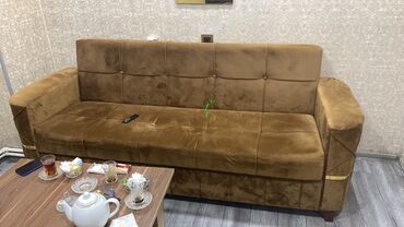 işlenmiş qapi: 5 ədəd divandır Divanlar yeni kimidir, açılan və bazalıdır Son qiymət