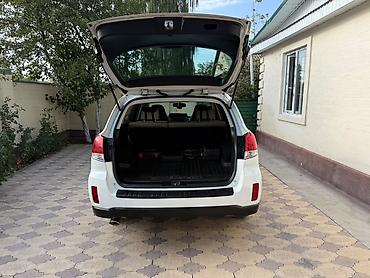Subaru: Subaru Outback: 2010 г., 2.5 л, Вариатор, Бензин, Универсал — 4