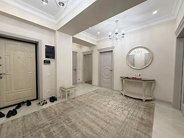 boulevard: For rent designer 2 bedroom apartment in the golden square. 94 — 3