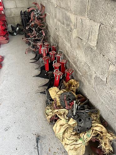 Другие тракторы: Мини трактор, гусеничный, дизель Мини экскаватор, гусеничный дизель 36 — 7