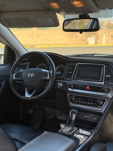 Hyundai: Hyundai Sonata: 2018 г., 2 л, Автомат, Газ, Седан — 9