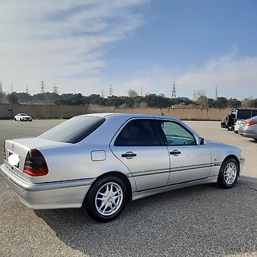 Mercedes-Benz: Mercedes-Benz C 180: 1.8 l | 1998 il — 2