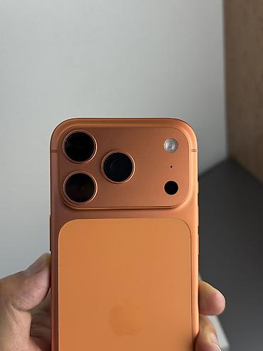samsung zip: IPhone 17 Pro, Б/у, 512 ГБ, Оранжевый, Защитное стекло, Чехол, Кабель, 91 % — 6