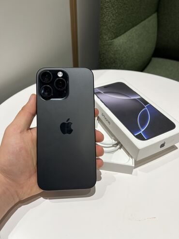 iphone под подушкой: IPhone 16 Pro Max, Б/у, 256 ГБ, Black Titanium, Зарядное устройство, Защитное стекло, Коробка, 100 %