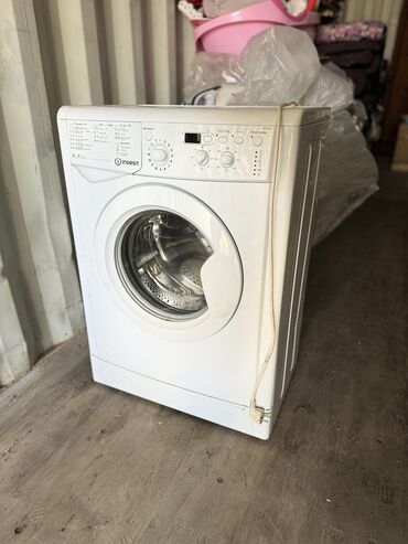 автомат стиральный: Стиральная машина Beko, Б/у, Автомат, До 5 кг, Компактная