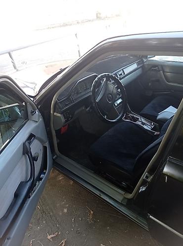 210 cdi: Mercedes-Benz E-Class: 1989 г., 2.3 л, Механика, Бензин, Седан — 2