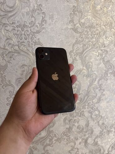 Apple iPhone: IPhone 11, 64 GB, Qara, Face ID