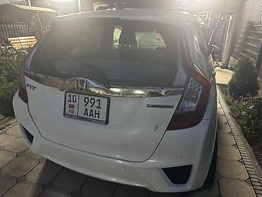 e klass: Honda Fit: 2015 г., 1.5 л, Автомат, Гибрид, Хэтчбэк — 4