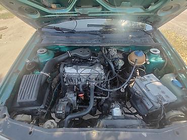 e klass: Volkswagen Golf: 1992 г., 1.8 л, Механика, Бензин, Хэтчбэк — 10