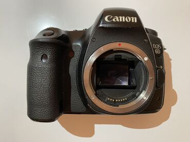 Фото и видеокамеры: Продаю Canon 6D тушка, в хорошем состоянии, в комплекте сумка и