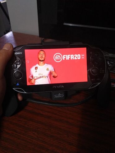 PS Vita (Sony Playstation Vita) - Кыргызстан: PsVita 128гб,прошитая,в хорошем состоянии,установлен пиратский магазин