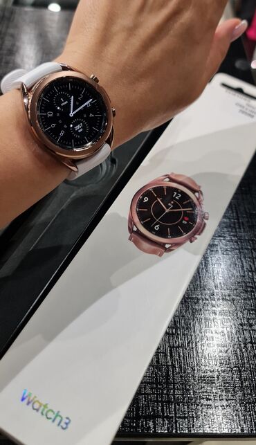 samsung s10 чехол: Продаю часы оригинал samsung watch3 б/у в хорошем состоянии!