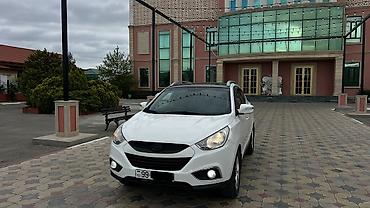 Hyundai: Hyundai ix35: 2 l | 2013 il Ofrouder/SUV — 19