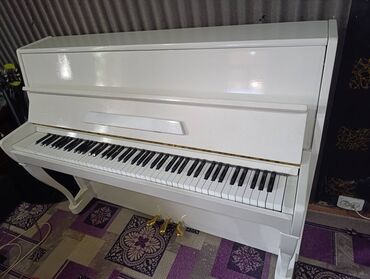 до ре ми: "Fortepiano" -- " Lucem Afferens" в состоянии нового музыкального