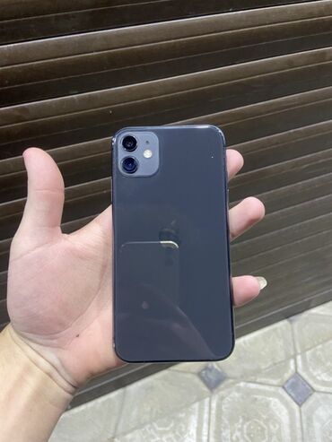 продаётся ноутбук запечатанный абсолютно новый привозной из америки: IPhone 11, 128 ГБ, Черный