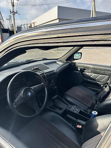 выхлоп е34: BMW 5 series: 1991 г., 4.6 л, Автомат, Бензин — 7