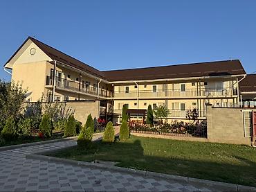 Продажа отелей и хостелов: Продаётся гостевой дом Действующий бизнес с оборудованием 🌍 Локация — 1